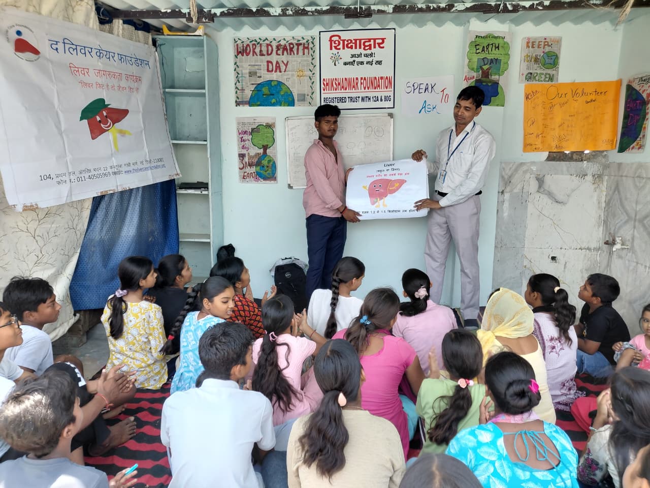 A Liver Care Foundation awareness session for children and volunteers at Shikshadwar's Kadipur centre