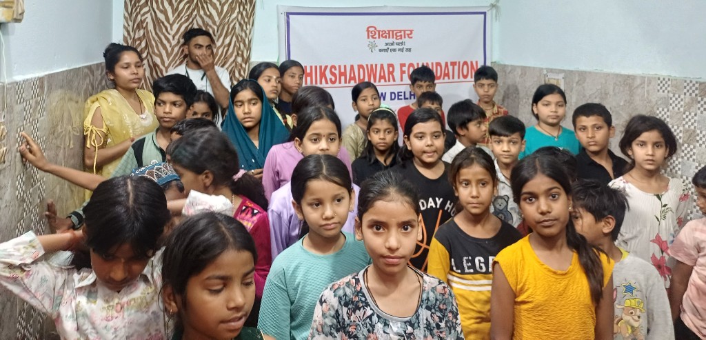 sikshadwar-education-face-3-2df11a1d-e7e6-44d7-88ed-1a17c214813d